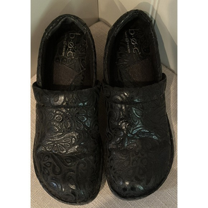 BOC Born Peggy Paisley Clog Black Embossed Leather Professional Work Shoe Sz 7.5